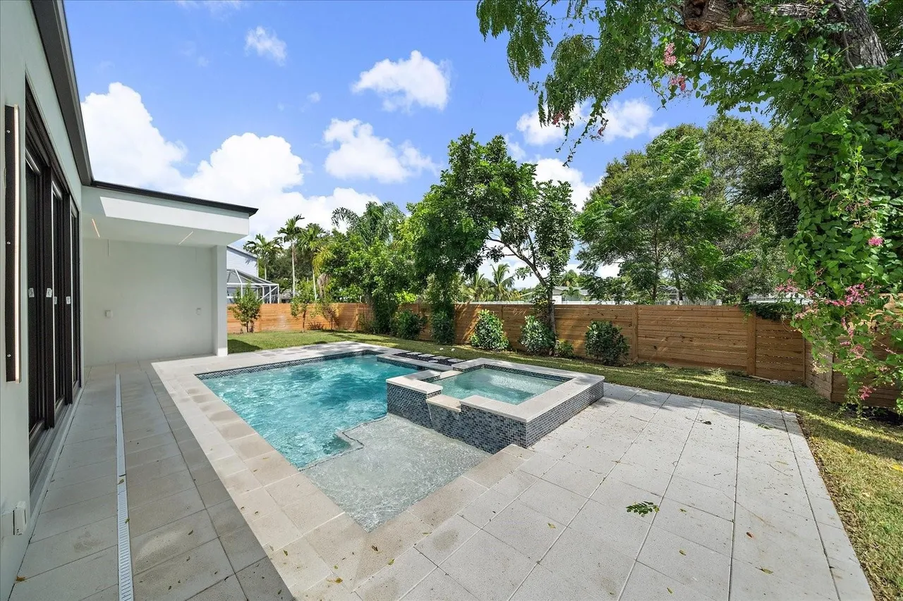 Sarasota residence — photo 16