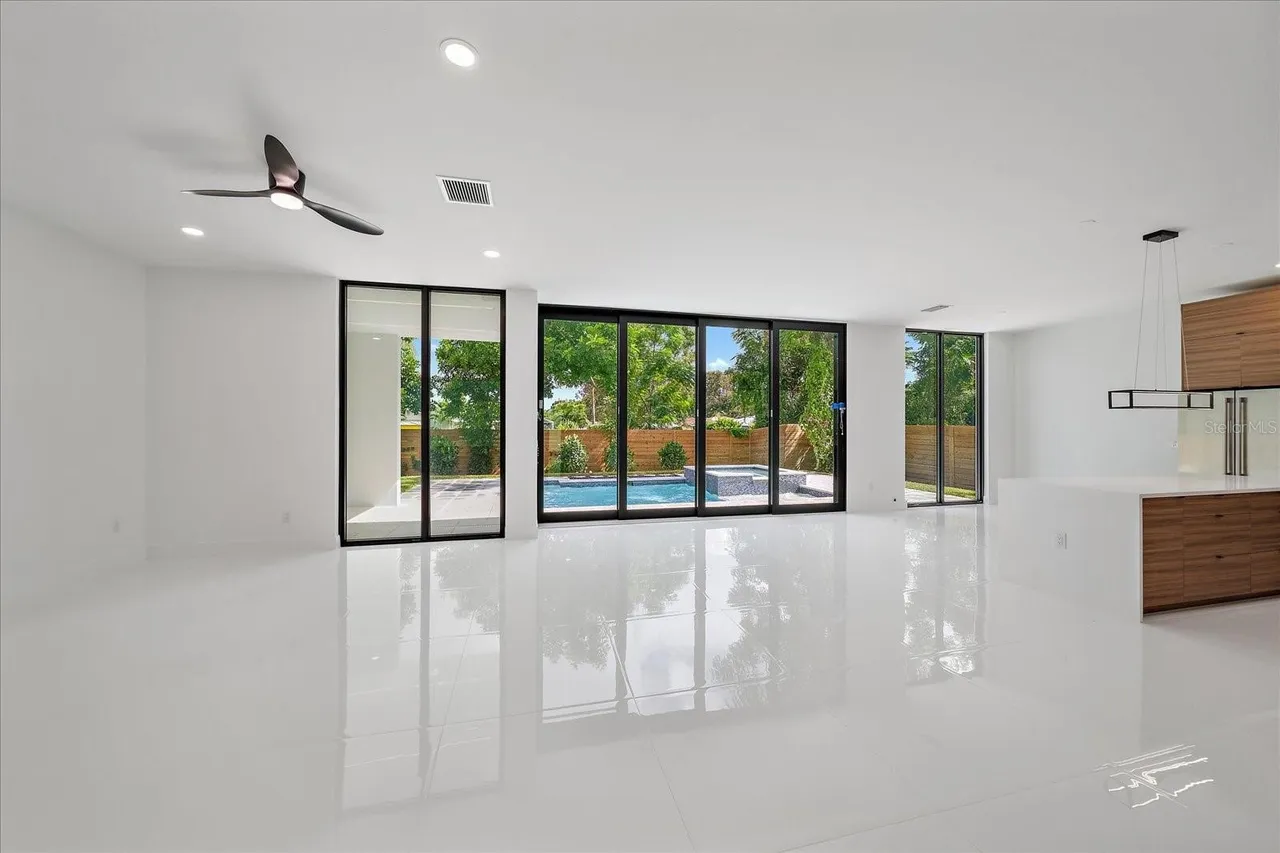 Sarasota residence — photo 14