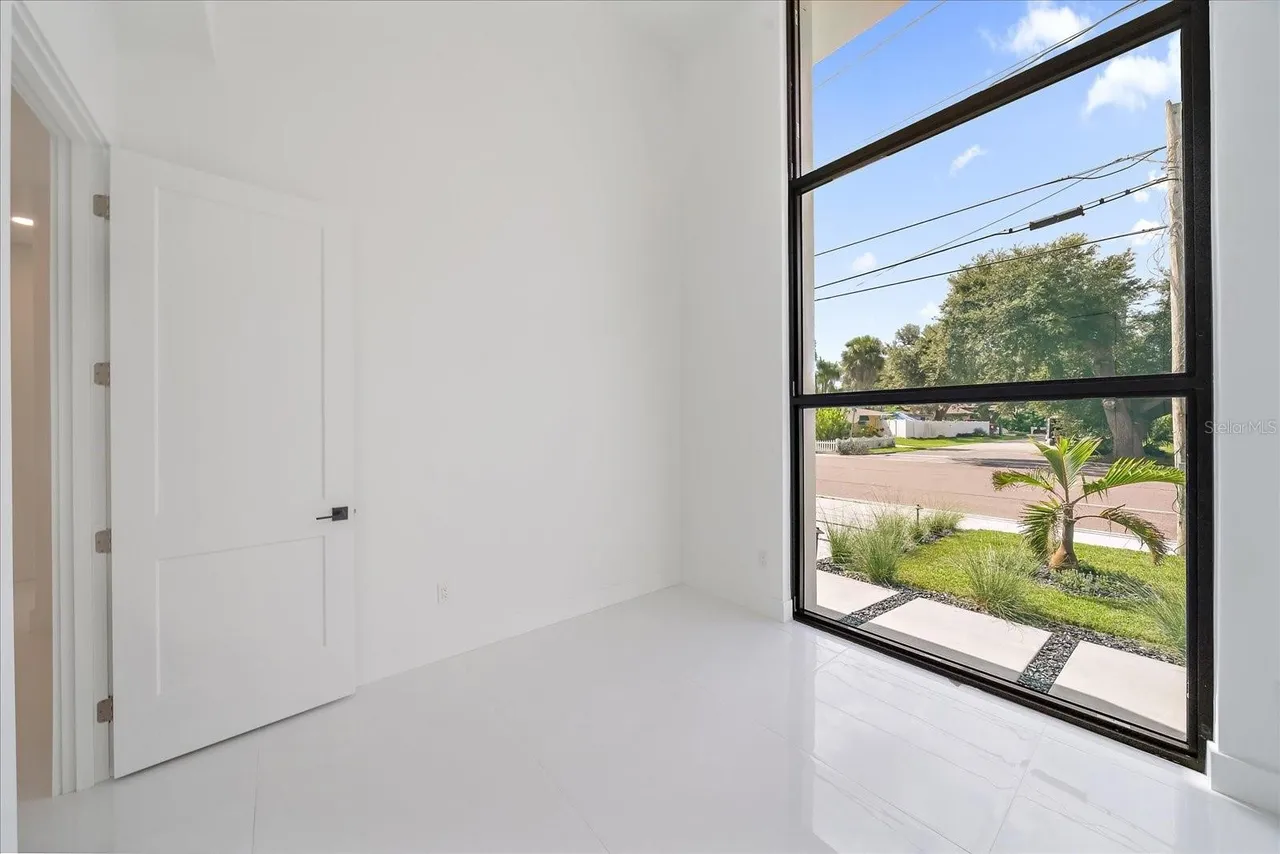 Sarasota residence — photo 6