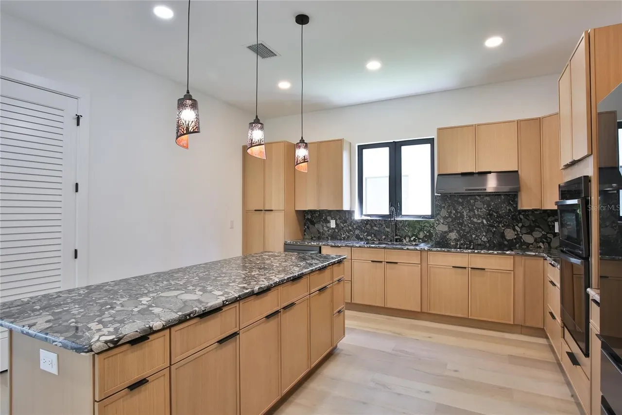Sarasota residence — photo 10