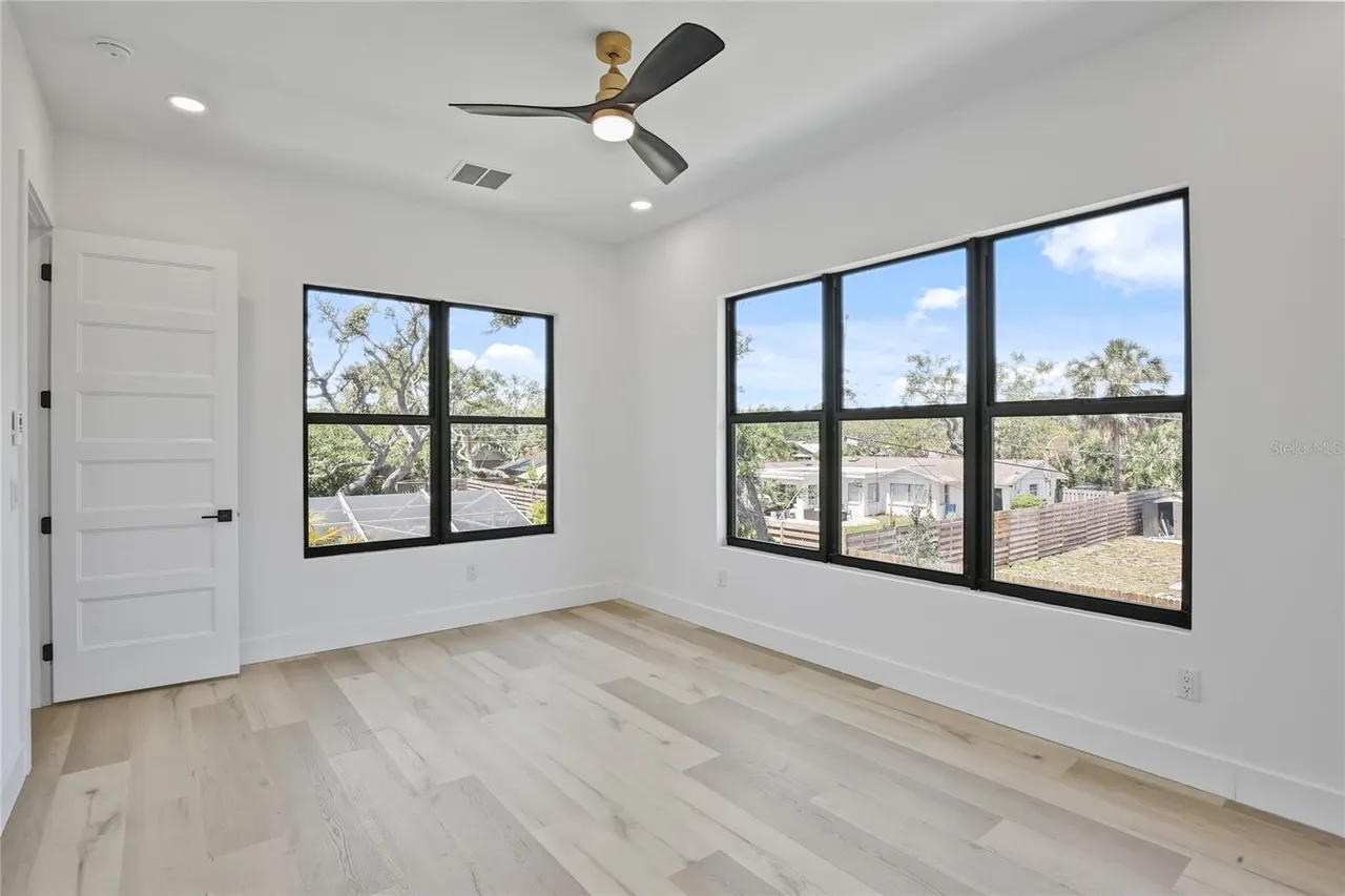 Sarasota residence — photo 8