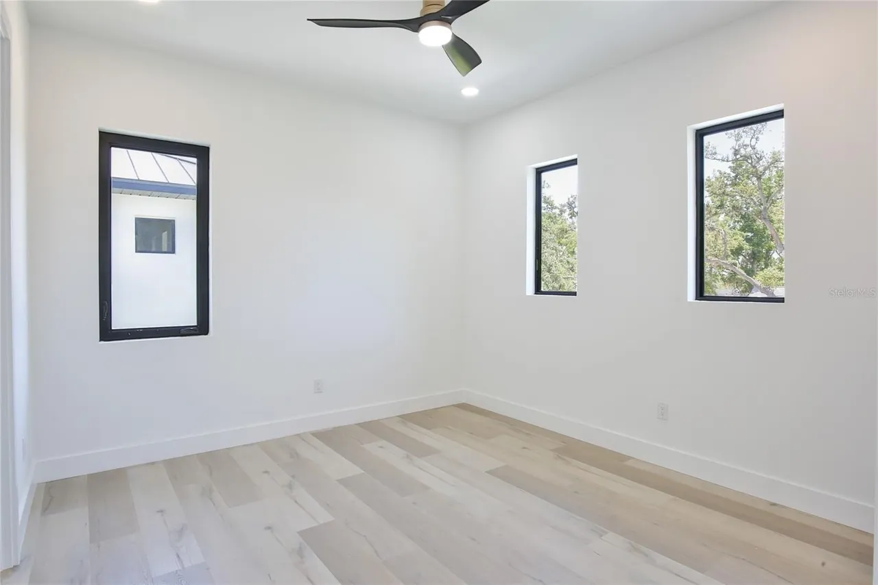 Sarasota residence — photo 24